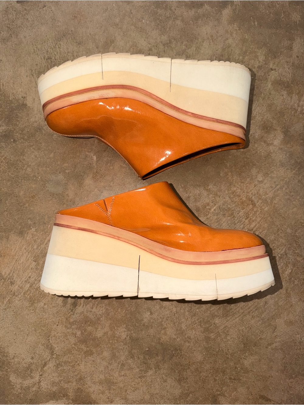 Naked Feet Coach Patent Platform Wedge Mules Clogs Shoes 10 Fall Photos - Picture 4 of 9